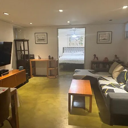 Cozy And Comfy Cellar Apartment